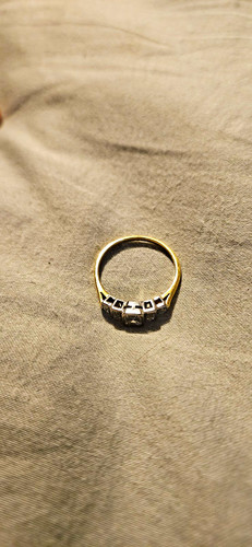 18ct yellow gold - 18ct,