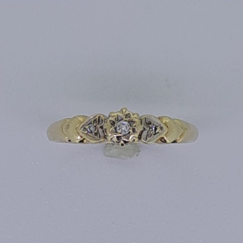 9ct gold diamond illusion - 9ct, 3