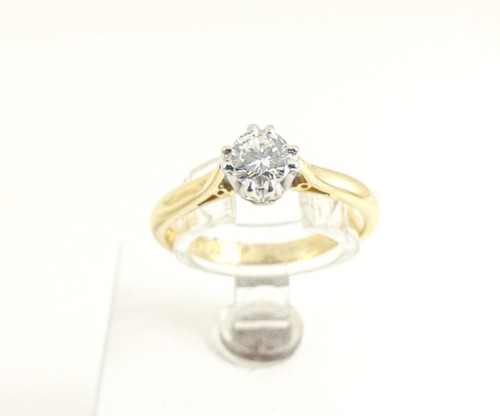 18ct gold diamond ring - gold,