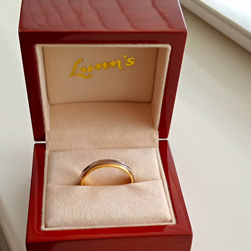 Lesani 18ct yellow gold - 18ct,