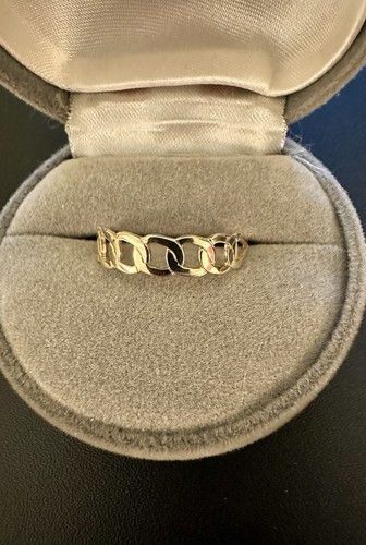 Hallmarked 9ct gold curb - hallmarked,