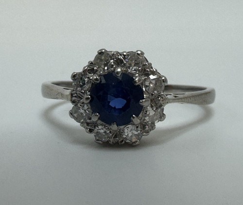 18ct white gold sapphire - gold, &