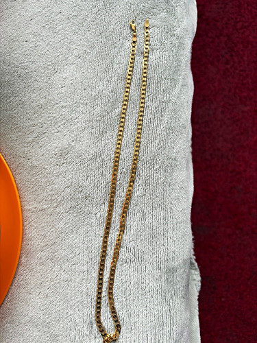9ct yellow gold - yellow,