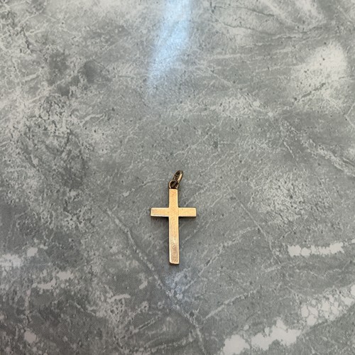 9ct gold cross pendant - gold,