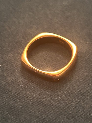Beautiful contemporary 18k - beautiful,
