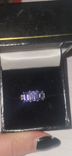 14ct white gold purple - white,