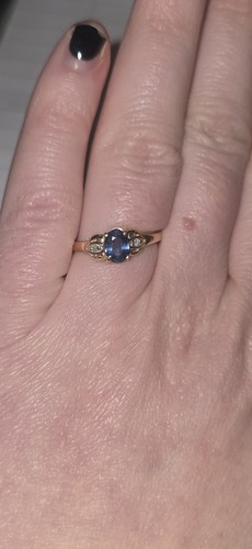 14ct yellow gold blue gemstone - 14ct,