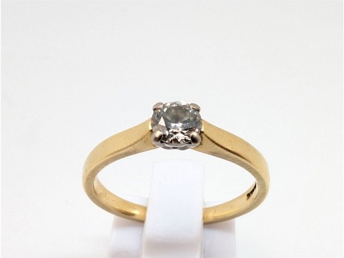 18ct gold ring - 18ct,