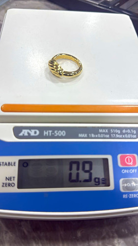 18ct yellow gold tone - 18ct,