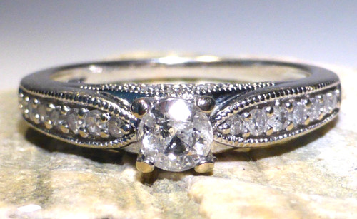 18ct white gold - gold, diamond