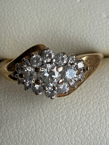18ct gold diamond - , cluster